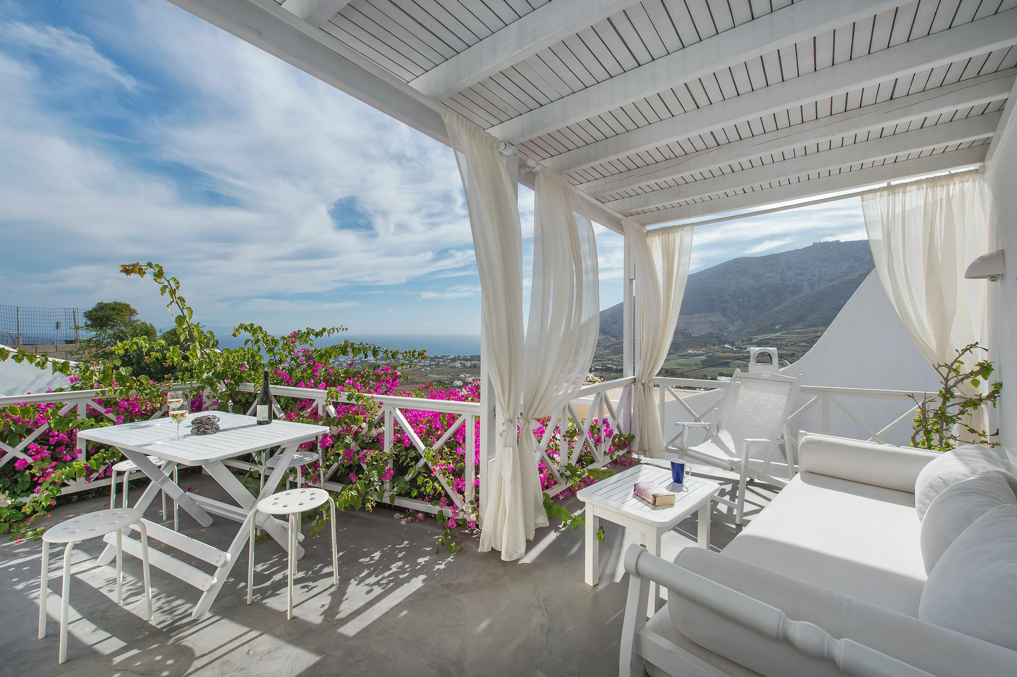 White Cave Private Villa Пиргос Экстерьер фото
